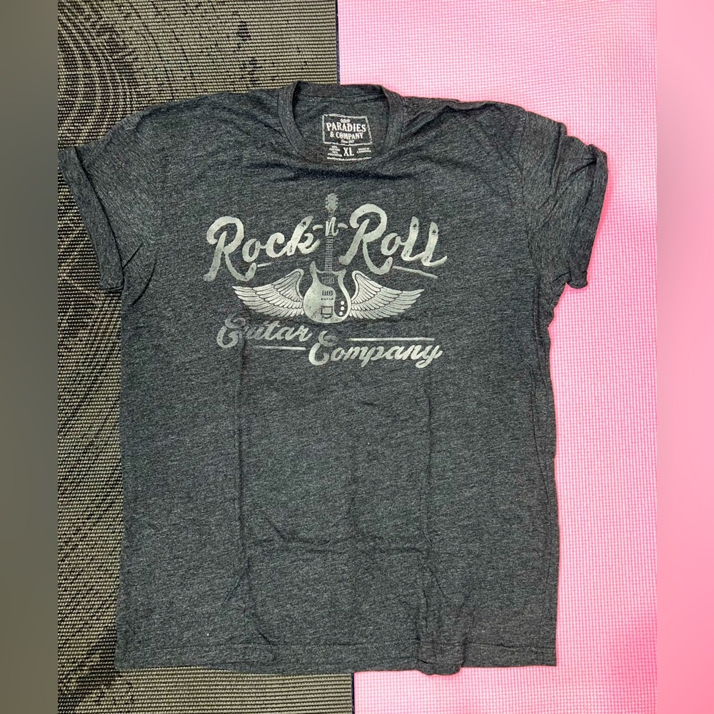 🎸 Rock n Roll 🎸 Guitar Company 🎸 T-shirt